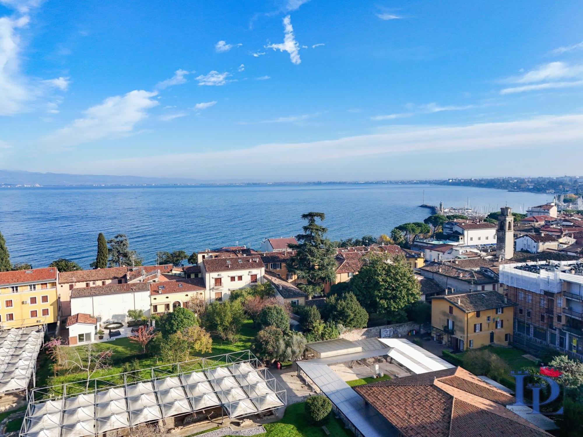 Desenzanoloft Official Partner Marriott Homes & Villas -Ciao Lago Family Apartment Desenzano del Garda Exterior photo